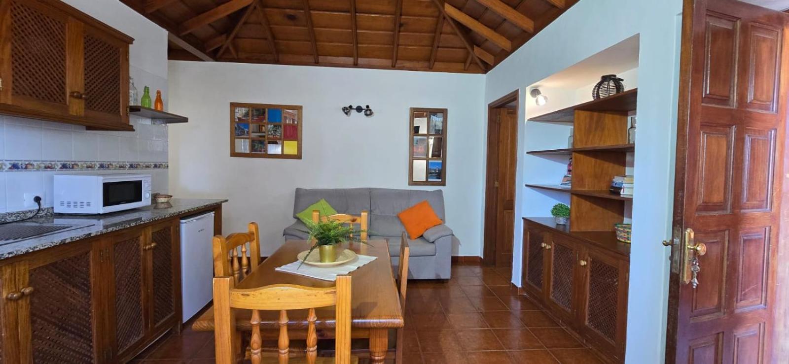 Vivienda Vacacional El Lagar, Bodega A Фуэнкальенте-де-ла-Пальма Экстерьер фото