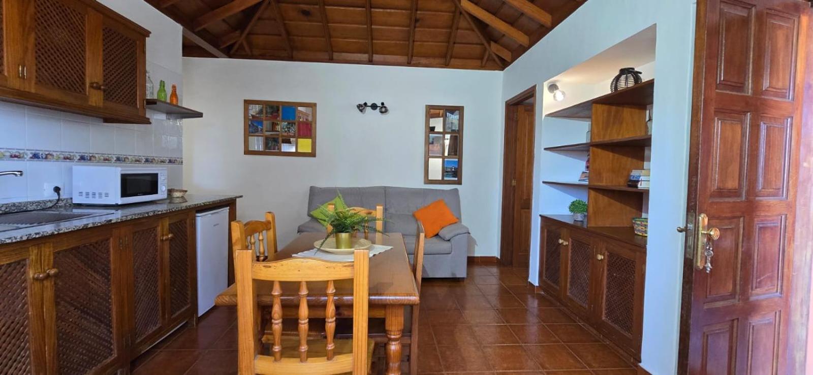 Vivienda Vacacional El Lagar, Bodega A Фуэнкальенте-де-ла-Пальма Экстерьер фото